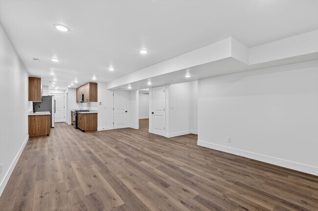 Photo - L199ER Unit #2 DOWNSTAIRS