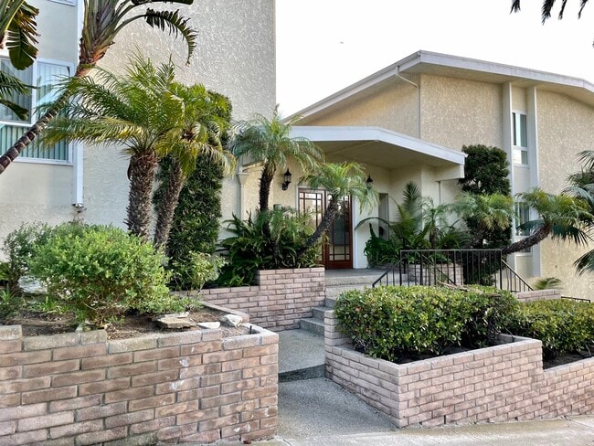 Photo - 538 Avenue A Unit Apt 5