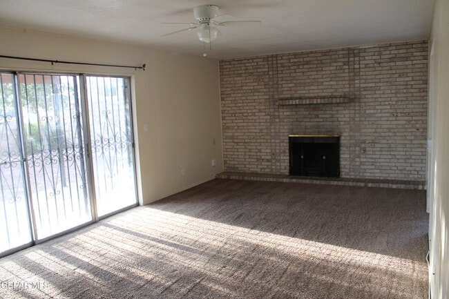 Photo - 3409 Guthrie St