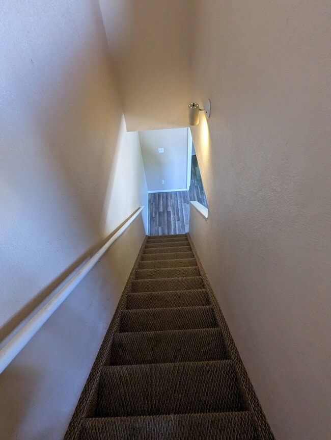 Photo - 1709 Oakshire Ln Apartments Unit #A