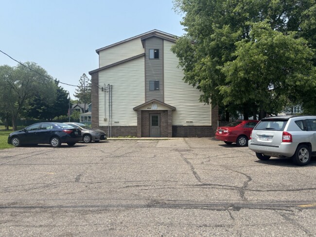 418 5th Ave S Unit State 10