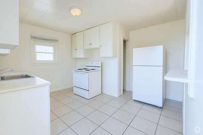 Building Photo - 605 33rd St Unit 6 Rental
