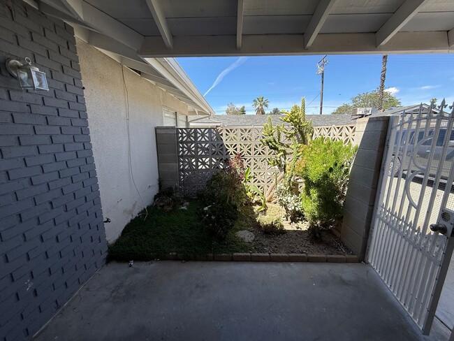 Photo - Duplex! 2 bedrooms 2 bathrooms