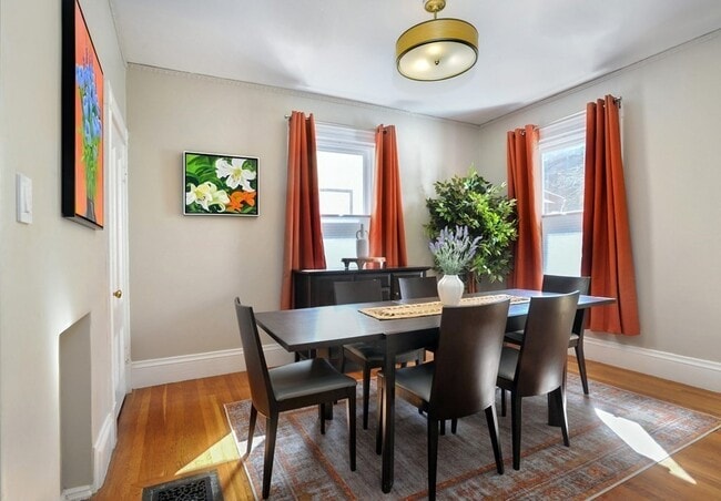 Photo - 7 Lester Pl