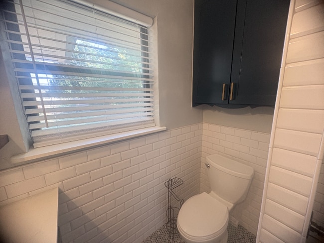 Photo - 2923 NW 72nd St