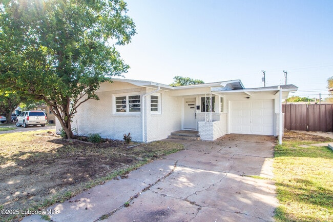 Building Photo - 1711 43rd St Rental