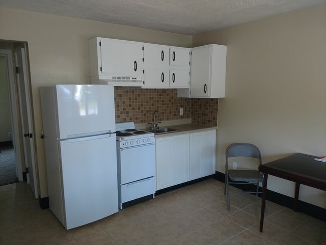 Kitchen - 7555 Southwestern Blvd Unit #Apartment