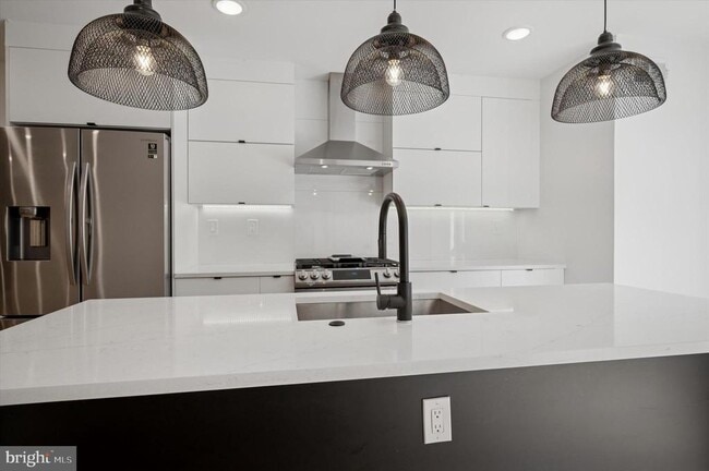 Photo - 871 N 20th St