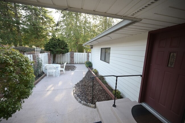 Photo - 2+ bed 2 bath condo in Sunland, Sequim