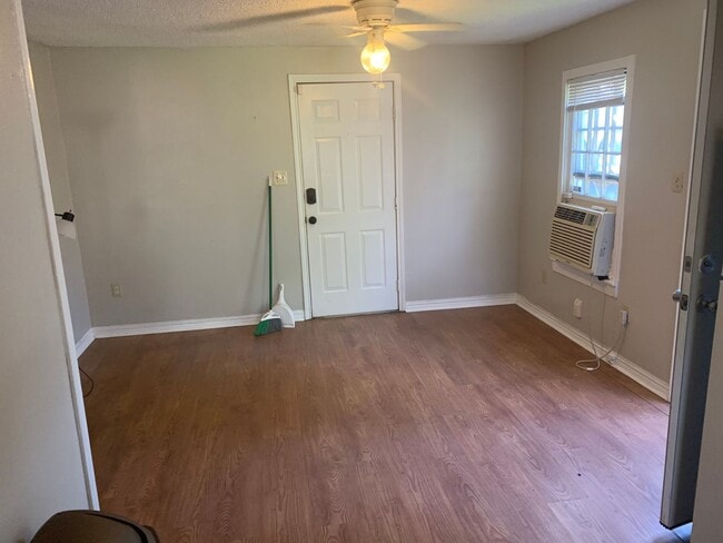 Photo - Location to walk to tech 1 bed 1 bath living kitchen