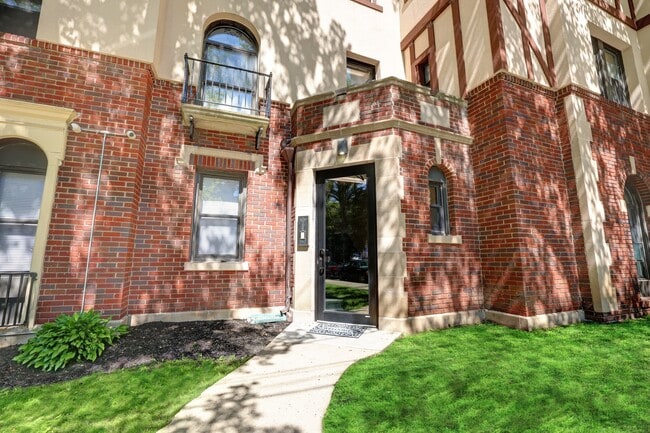 Orchard Terrace Apartments