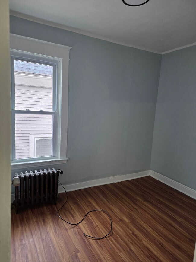 Photo - 563 Humboldt Pkwy