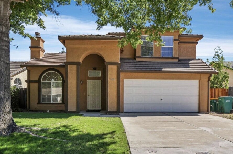 5451 Governor Cir