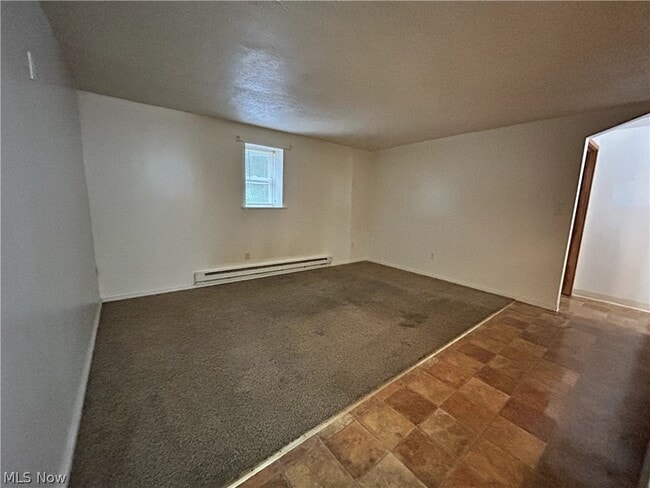 Photo - 183 Woodmont Ave Unidad 2