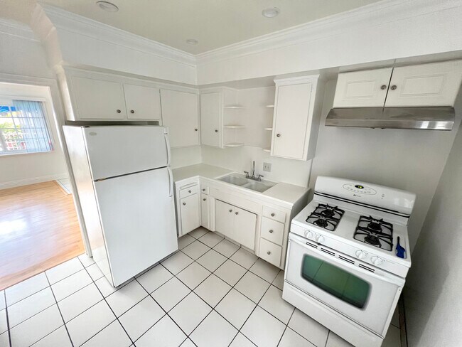 Photo - 8576 Holloway Dr