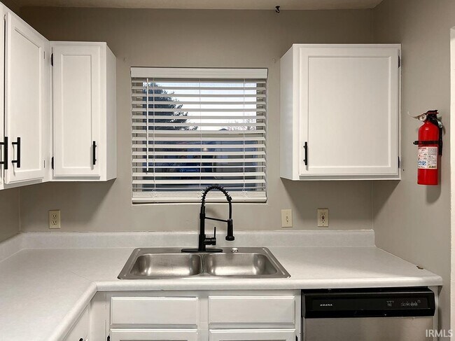 Photo - 3433 S Burks Ct