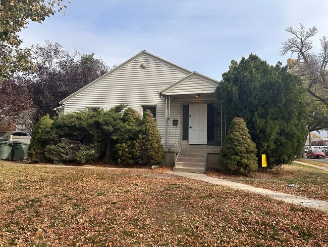 Building Photo - 1433 E 2700 S Unit 2699 S Chadwick