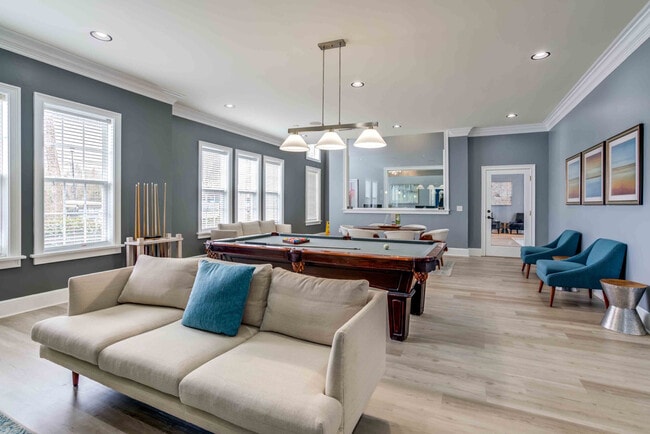 Photo - Pillars at Great Bridge