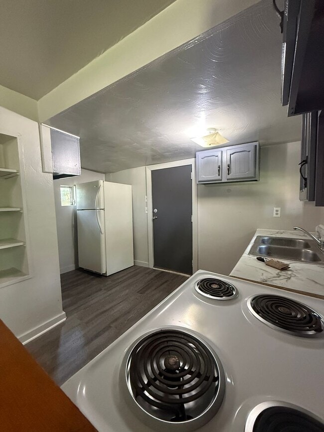 1414 W Washington St Unidad B