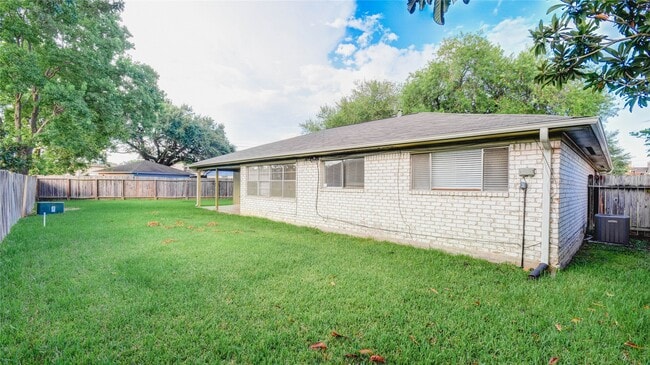 Photo - 9510 Huntington Way Dr