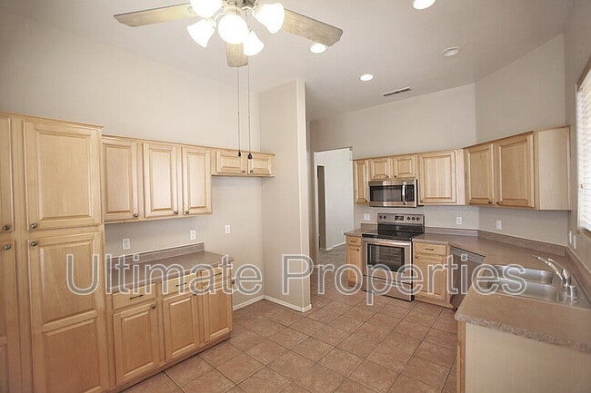 Photo - 13602 W Desert Flower Dr
