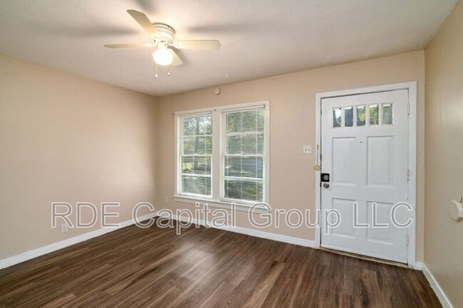 Photo - 6163 Brocks Ln Unit B