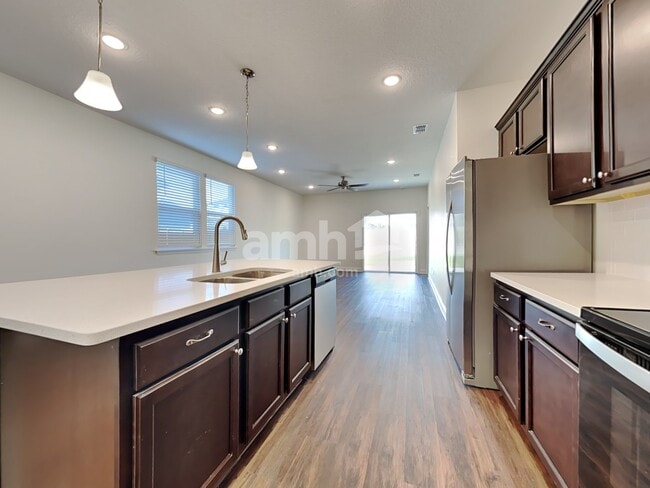 Photo - 67 Elcano Ln