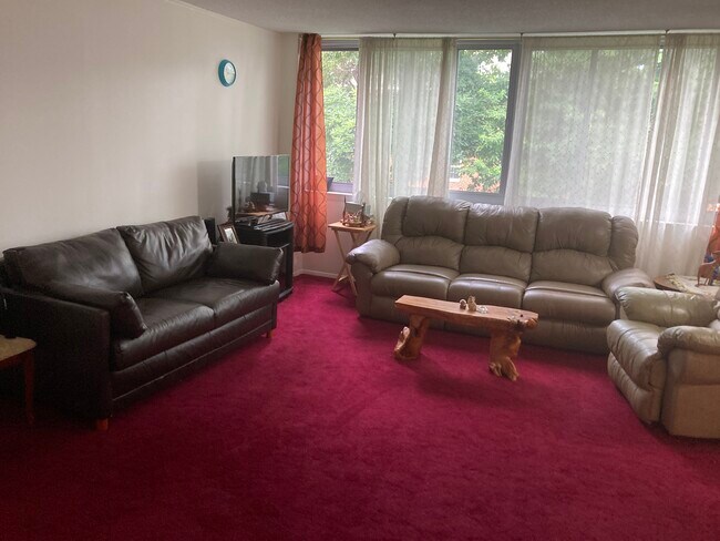 Photo - 5353 Columbia Pike Unit 610