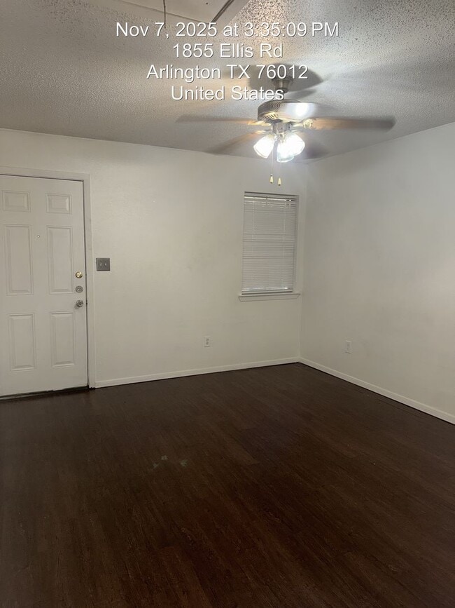 Photo - 1855 Ellis Rd