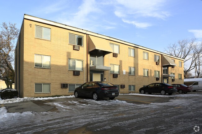 The Cherry Wood Apartments - The Cherry Wood Apartments