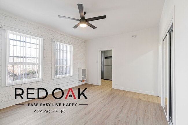 Photo - 245 N Kenmore Ave Condo Unit 100