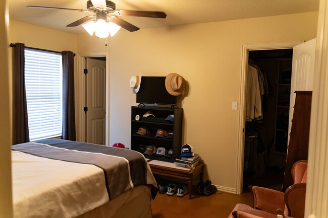 Photo - 111 Brock Hill Ln