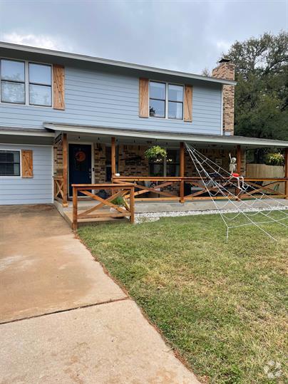 Building Photo - 710 Bosque Trail Rental