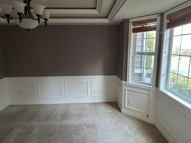 3709 211th Pl SE