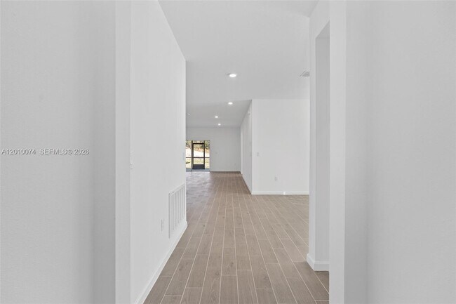 Photo - 7789 SW 196th Terrace