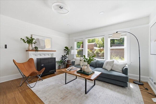 Photo - 1119 Hearst Ave
