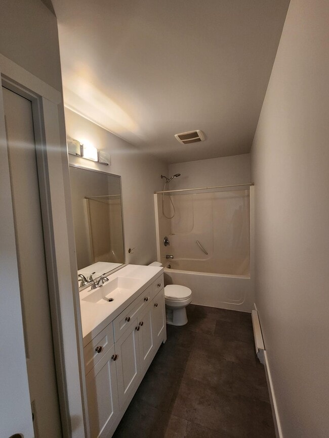 Photo - 6583 Worthington Way