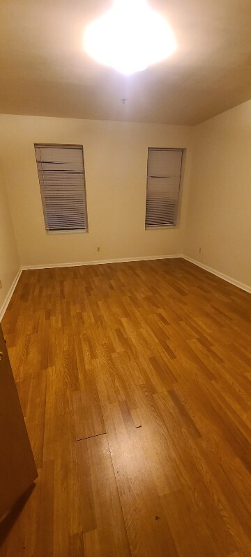 Photo - 146 N Grove St Unit 1