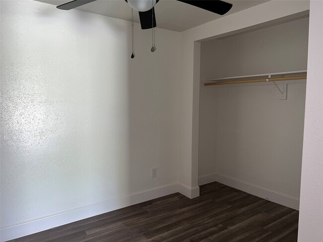 Photo - 201 Eastwood St Unit 3