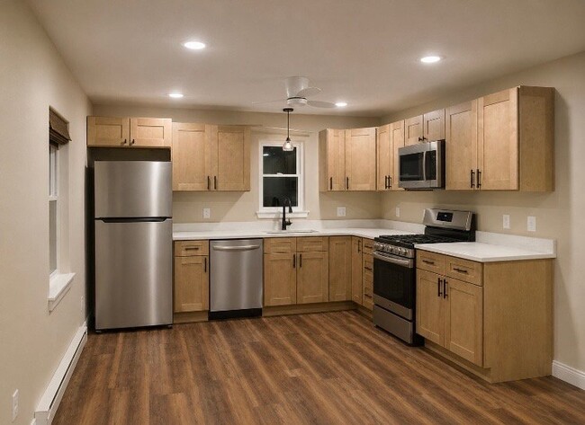Photo - 560 S Eagle Ave