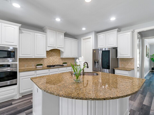 Photo - 27703 Lodgemist Ct