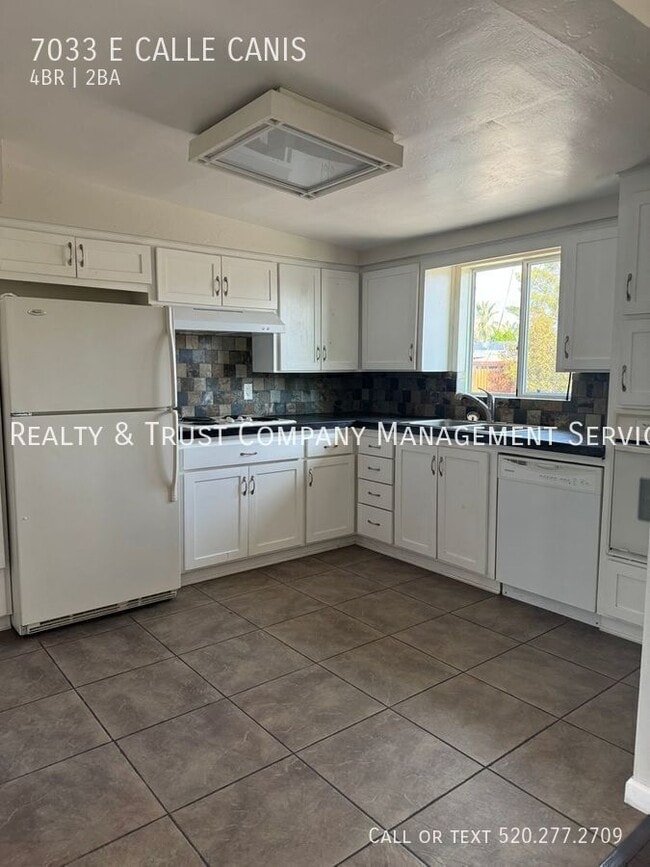 Photo - 7033 E Calle Canis