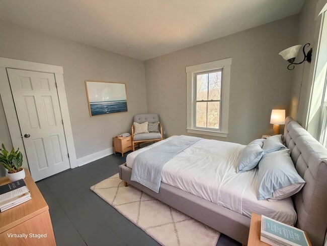 Photo - 110 Estey St Unit 1