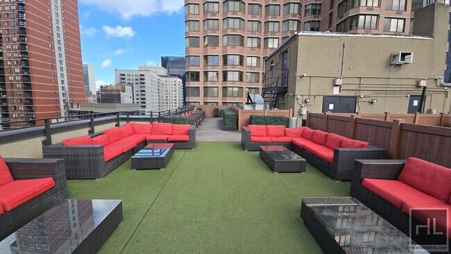 Photo - East 39th Street Unit 10E