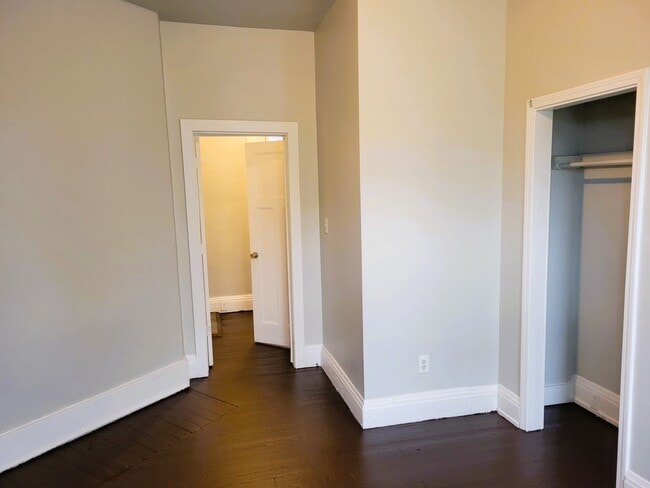 Photo - 530 Ridgeway Ave Unit 530-1