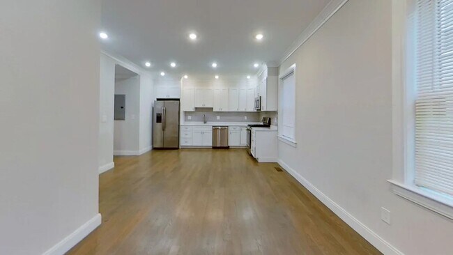 79 Linden St
