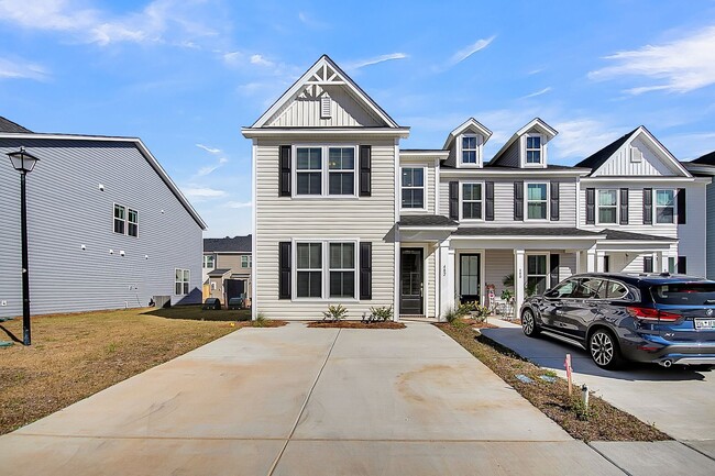 Photo - 482 Green Fern Dr
