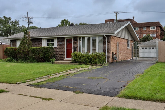 Photo - 7119 Stanford Dr