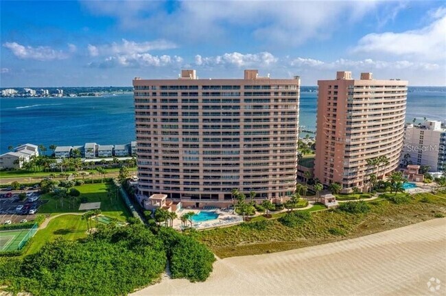 Building Photo - 1310 Gulf Blvd Unit 20A Rental