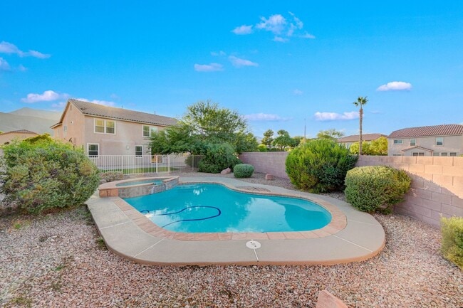 Photo - 1st MONTH FREE! Lone Mountain Heights Luxu...